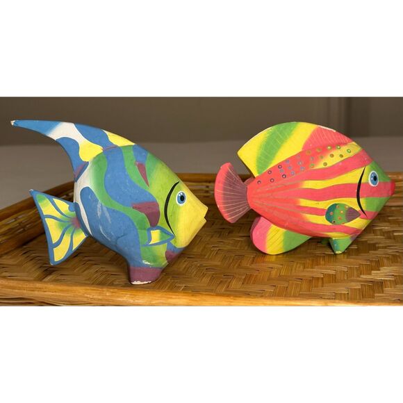2 Vintage Hand-Painted Whimsical Bright Tropical Paper Resin Fish Figurines - Picture 2 of 7